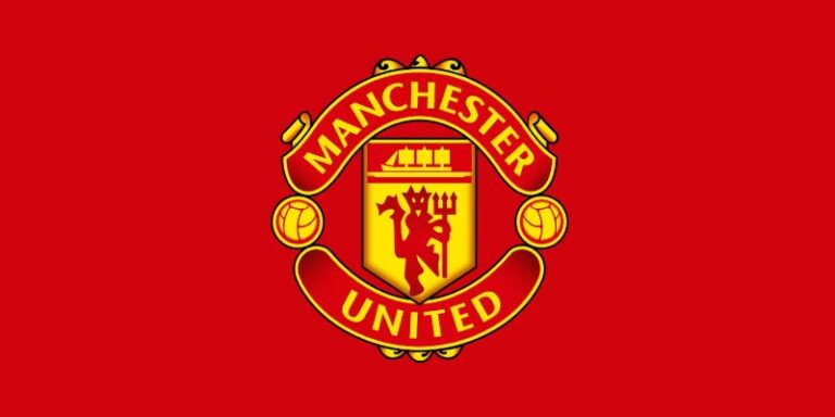 The Untold Story of FC Manchester United: Legends & Triumphs